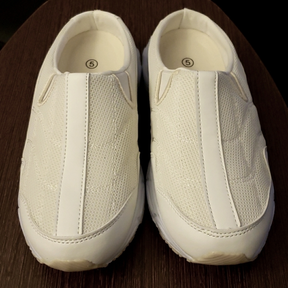 starmerx Women Slip on Mule Sneakers Breathable Backless Walking Shoes Size 5